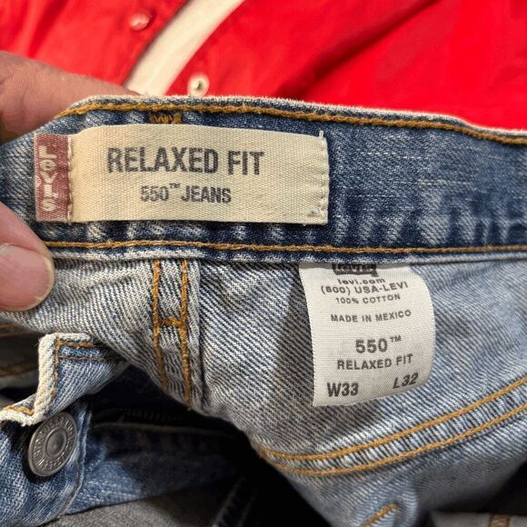 Vintage Levis Jeans Mens 33x32 Act(32x31) Blue 550 Relaxed Straight Denim Y2K - Picture 7 of 8